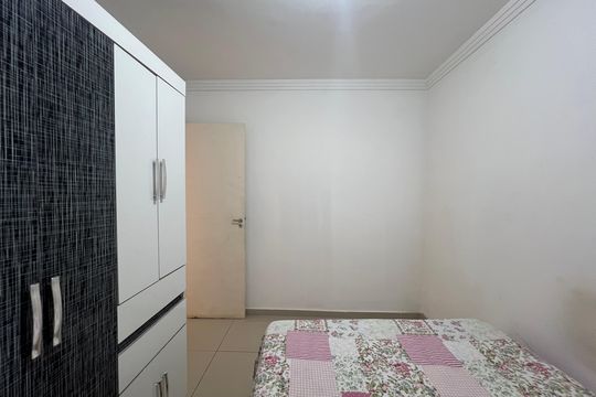 Quarto 2 de apartamento à venda com 2 quartos, 55m² em Cabral, Contagem