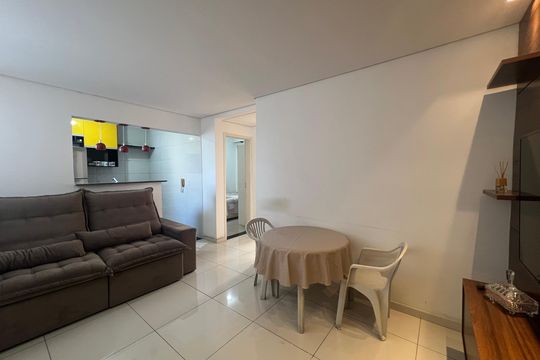 Sala de apartamento à venda com 2 quartos, 55m² em Cabral, Contagem