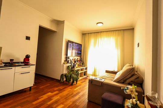 Apartamento à venda com 3 quartos, 80m² em Cinquentenario, Belo Horizonte