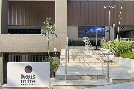 Fachada de kitnet/studio para alugar com 1 quarto, 26m² em Perdizes, São Paulo