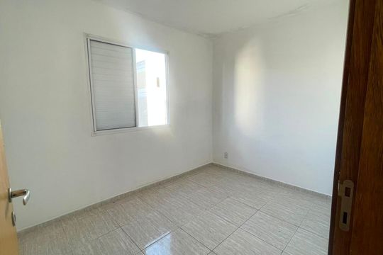 Apartamento para alugar com 2 quartos, 44m² em Jardim Isis, Cotia