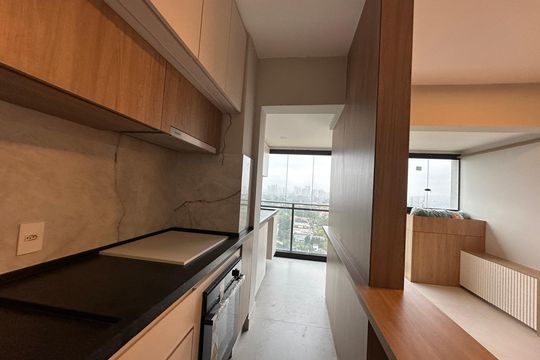 Cozinha de apartamento para alugar com 2 quartos, 65m² em Tamboré, Barueri