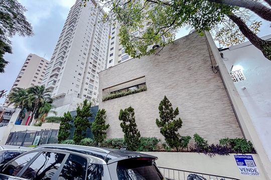 Fachada com Plaquinha de apartamento à venda com 5 quartos, 120m² em Tatuapé, São Paulo
