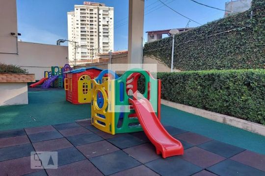 Área comum de apartamento para alugar com 2 quartos, 55m² em Jardim Roberto, Osasco