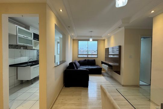Apartamento para alugar com 2 quartos, 55m² em Jardim Roberto, Osasco