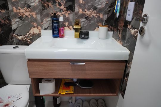 Banheiro social de apartamento à venda com 2 quartos, 36m² em Artur Alvim, São Paulo