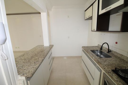 Cozinha de apartamento para alugar com 3 quartos, 99m² em Vila Sanches, São José dos Campos