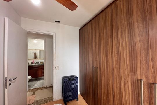 Quarto 2 de apartamento para alugar com 4 quartos, 105m² em Barra da Tijuca, Rio de Janeiro