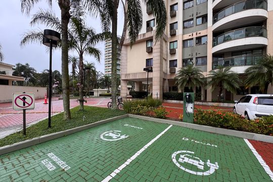 Área comum de apartamento para alugar com 4 quartos, 105m² em Barra da Tijuca, Rio de Janeiro