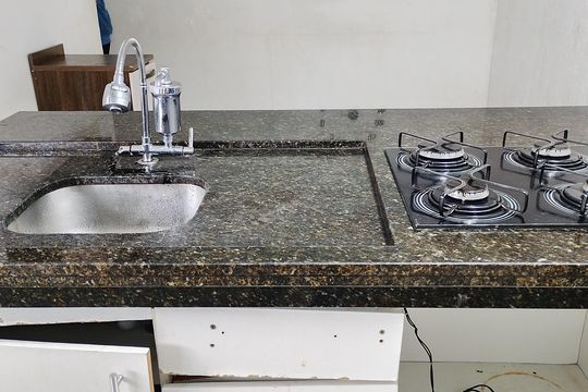Cozinha  de casa para alugar com 2 quartos, 50m² em Jardim São Bernadino, Suzano