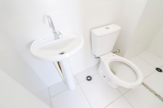Banheiro de apartamento à venda com 2 quartos, 32m² em Vila Nova Curuca, São Paulo
