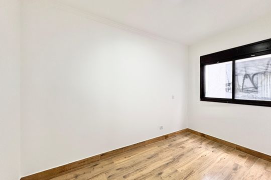 Quarto 2 de casa à venda com 3 quartos, 103m² em Parque Sao Domingos, São Paulo