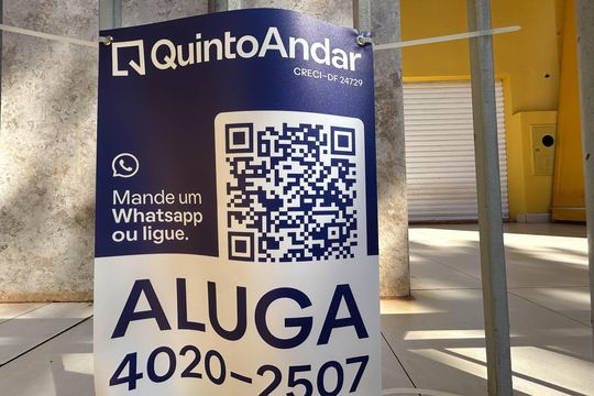 Placa de kitnet/studio para alugar com 1 quarto, 22m² em Shcn, Brasília