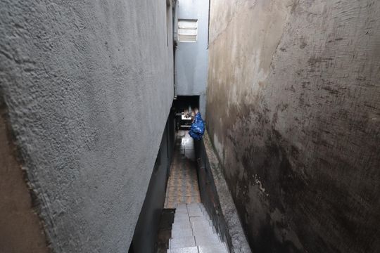 Corredor de casa para alugar com 2 quartos, 60m² em Chácara Califórnia, São Paulo