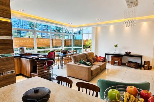 Sala de apartamento para alugar com 3 quartos, 190m² em Jardim do Salso, Porto Alegre