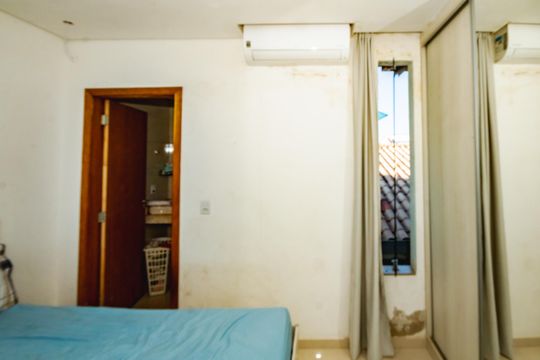 Casa à venda com 2 quartos, 145m² em Planalto, Belo Horizonte