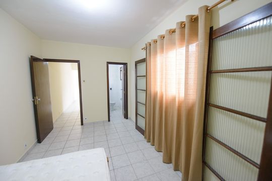 Suíte de casa para alugar com 1 quarto, 70m² em Centro, Taubaté