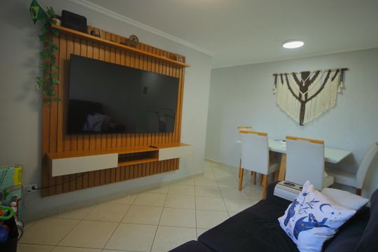 Sala  de apartamento à venda com 2 quartos, 54m² em Santa Terezinha, São Bernardo do Campo
