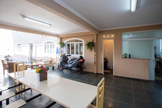 Espaço Gourmet de casa para alugar com 4 quartos, 442m² em Jardim Rubilene, Diadema