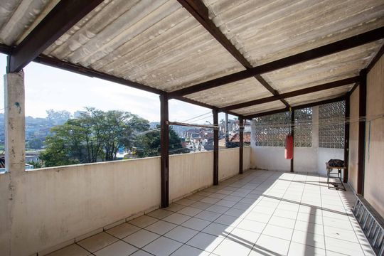 Salão  de casa para alugar com 4 quartos, 442m² em Jardim Rubilene, Diadema