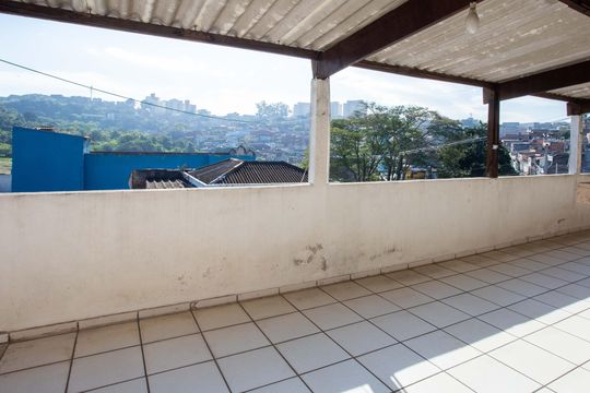Área de Serviço de casa para alugar com 4 quartos, 442m² em Jardim Rubilene, Diadema