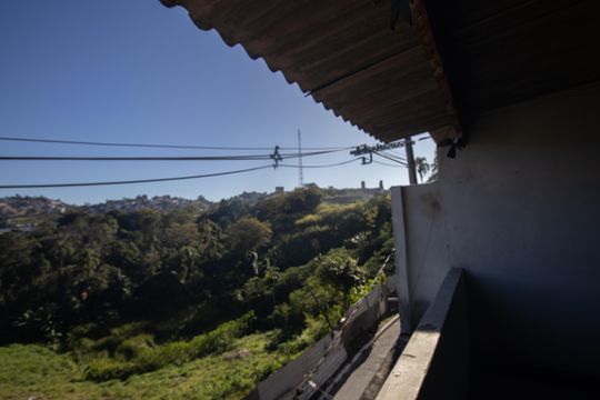 Vista da Varanda de casa à venda com 5 quartos, 55m² em Jardim Uniserve, São Paulo