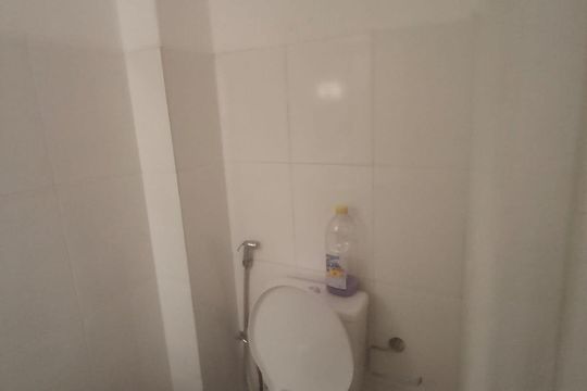Banheiro de kitnet/studio para alugar com 1 quarto, 23m² em Brás, São Paulo