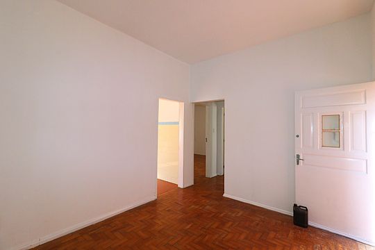 Sala 2 de casa à venda com 4 quartos, 220m² em Cristo Redentor, Porto Alegre