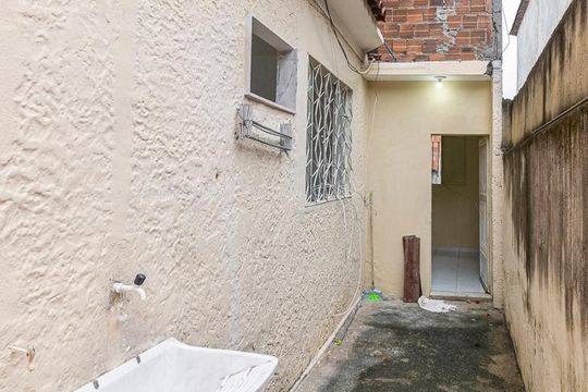 Área de Serviço de kitnet/studio para alugar com 1 quarto, 35m² em Irajá, Rio de Janeiro