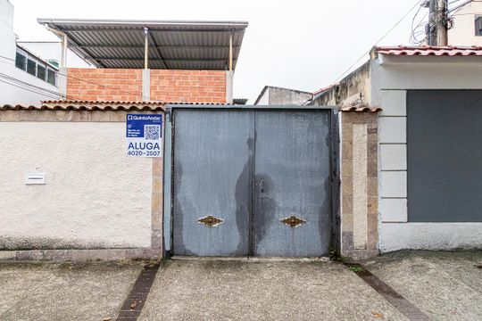 Fachada de kitnet/studio para alugar com 1 quarto, 35m² em Irajá, Rio de Janeiro