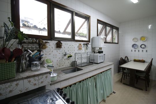 Cozinha de casa à venda com 3 quartos, 340m² em Jacarepaguá, Rio de Janeiro