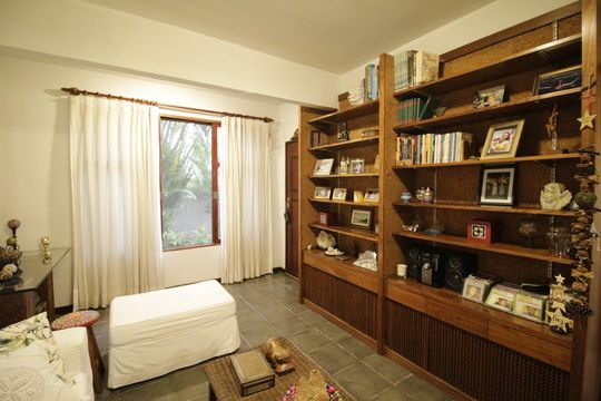 Sala de casa à venda com 3 quartos, 340m² em Jacarepaguá, Rio de Janeiro