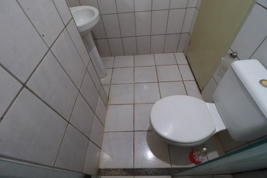 Banheiro  de apartamento para alugar com 2 quartos, 70m² em Vila Tiberio, Ribeirão Preto