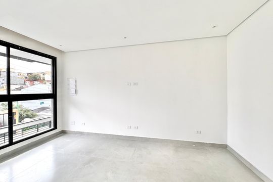 Sala de casa à venda com 3 quartos, 140m² em Vila Bonilha, São Paulo