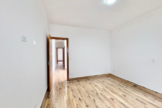 Suíte  de casa à venda com 3 quartos, 140m² em Vila Bonilha, São Paulo