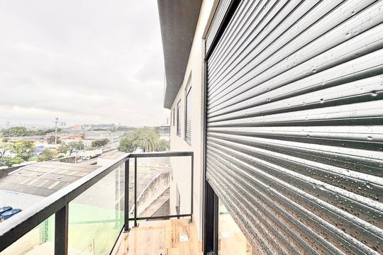 Varanda da Suíte  de casa para alugar com 3 quartos, 102m² em Parque Sao Domingos, São Paulo