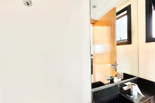 Lavabo de casa para alugar com 3 quartos, 102m² em Parque Sao Domingos, São Paulo