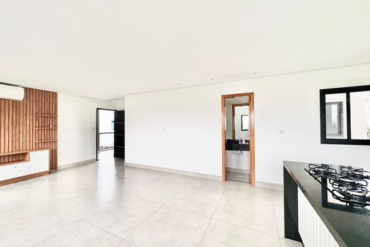 Sala de casa para alugar com 3 quartos, 102m² em Parque Sao Domingos, São Paulo