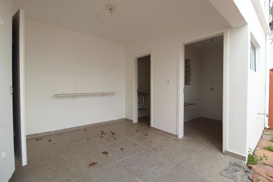 Área de Serviço de casa para alugar com 5 quartos, 320m² em Indianópolis, São Paulo