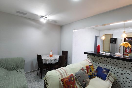 Sala  de casa à venda com 4 quartos, 70m² em Vila Gustavo, São Paulo
