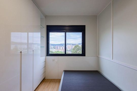 Apartamento à venda com 2 quartos, 70m² em Jardim do Salso, Porto Alegre