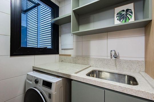 Apartamento à venda com 2 quartos, 70m² em Jardim do Salso, Porto Alegre