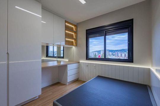 Apartamento à venda com 2 quartos, 70m² em Jardim do Salso, Porto Alegre