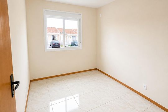 Quarto 2 de casa de condomínio para alugar com 1 quarto, 35m² em Sítio Ipiranga, Cachoeirinha