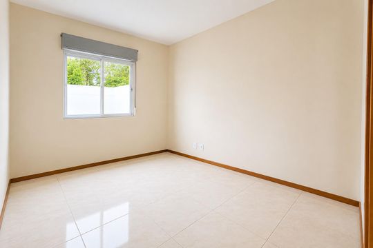 Quarto 1 de casa de condomínio para alugar com 1 quarto, 35m² em Sítio Ipiranga, Cachoeirinha