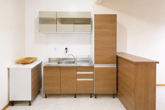 Cozinha de casa de condomínio para alugar com 1 quarto, 35m² em Sítio Ipiranga, Cachoeirinha