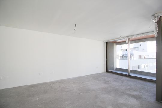 Sala de apartamento à venda com 2 quartos, 137m² em Itaim Bibi, São Paulo