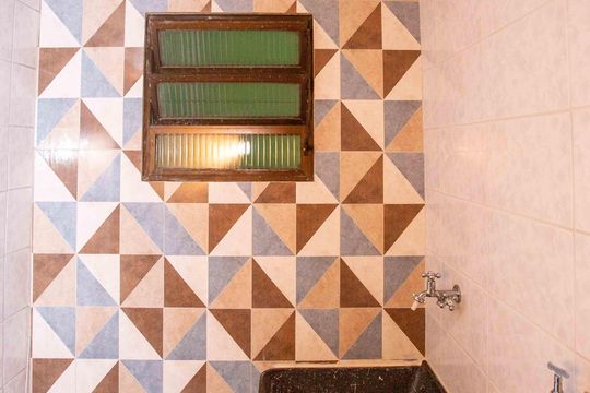 Área de Serviço de casa para alugar com 3 quartos, 170m² em Vila Maria Leonor, Diadema