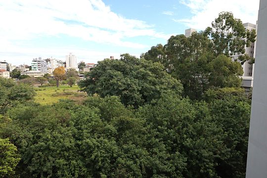 Vista da Sala de apartamento para alugar com 1 quarto, 40m² em Jardim Lindóia, Porto Alegre