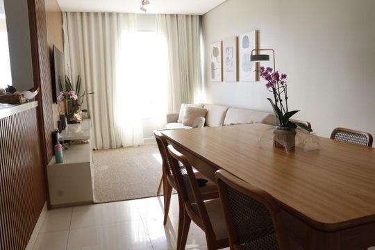 Sala de jantar de apartamento à venda com 3 quartos, 100m² em Setor Bueno, Goiânia